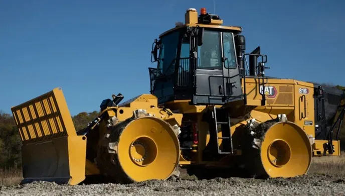 Main image of CAT 816 Compactor Specification and Features