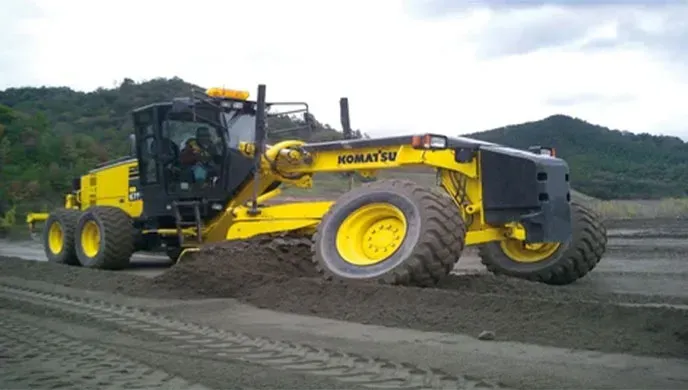 Main image of Komatsu GD511 Motor Grader Specification and Features