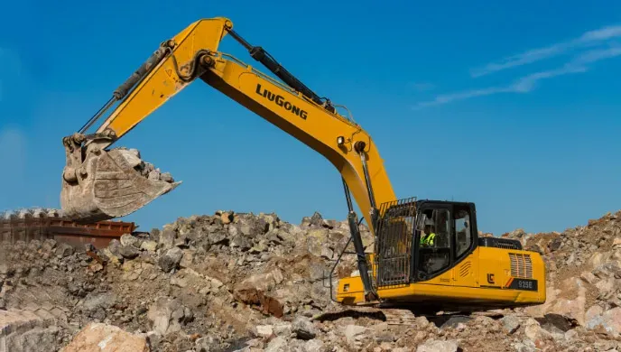 Main image of LiuGong CLG925EII Excavator Specification and Features